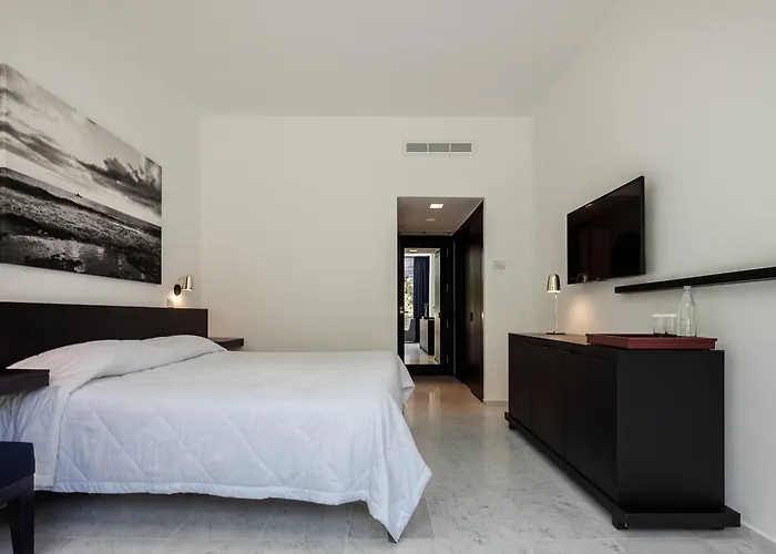 Best 16 Spa Hotels in Paphos for a Relaxing Getaway