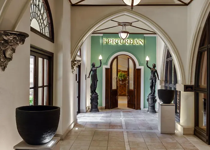 Paphos 5 Star Hotels