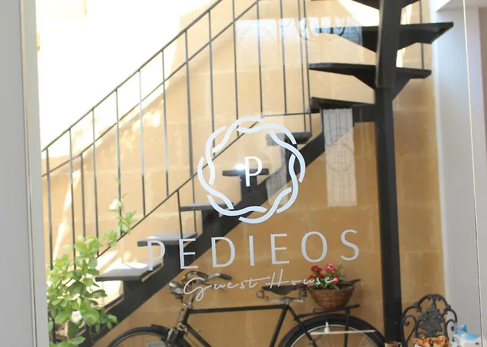 Boutique Pedieos Guest House Nicosia