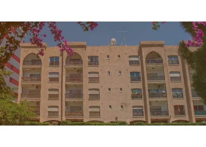 Castle Hotel Apts Limassol