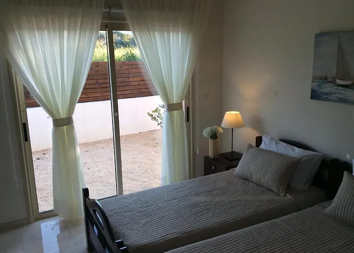 Polis hotels near Tourist Information Office CTO